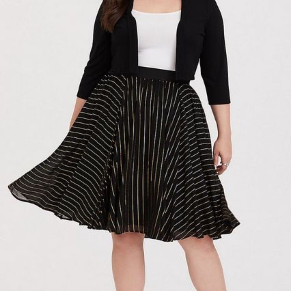 Torrid gold and black midi skirt size 3/4 22/24
